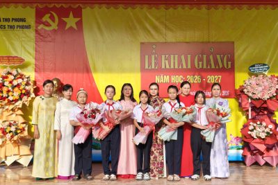 RỘN RÀNG KHAI GIẢNG NĂM HỌC MỚI 2026-2027 TẠI TRƯỜNG THCS THỌ PHONG
