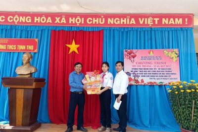 Chương trình tết yêu thương – xuân họp mặt năm học 2024-2025